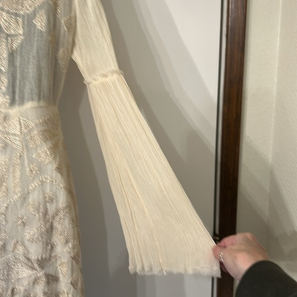 FREE PEOPLE CLEO TONAL EMBROIDERED SHEER LONG SLEEVE TEA DRESS SIZE 2 - Picture 4 of 14